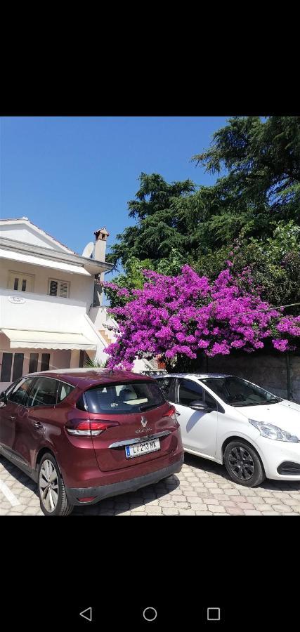 Apartments Poretti For 2,In Center Parking Free In The Yard,6 Min Beach Walk Rovinj Eksteriør bilde