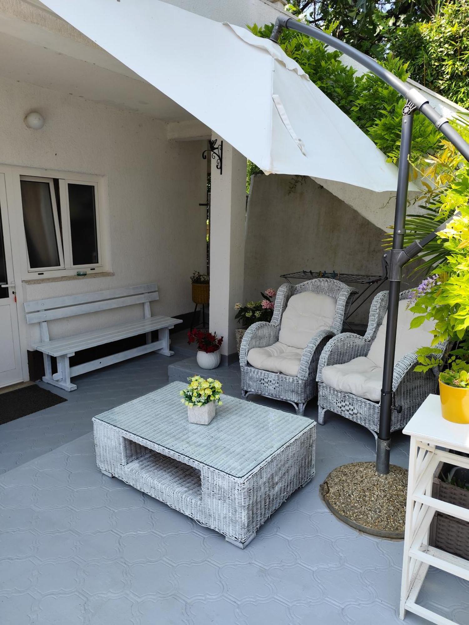 Apartments Poretti For 2,In Center Parking Free In The Yard,6 Min Beach Walk Rovinj Eksteriør bilde