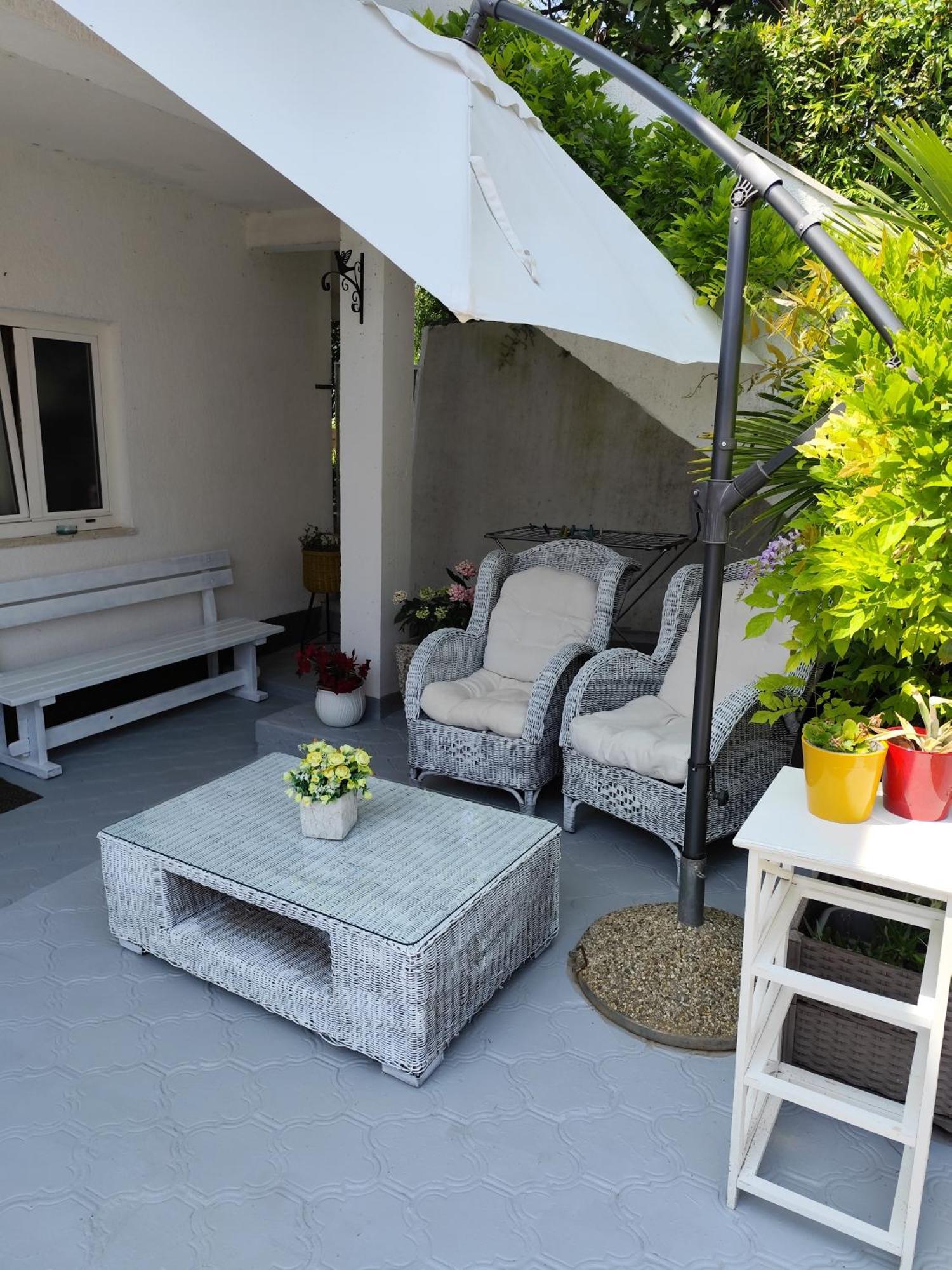 Apartments Poretti For 2,In Center Parking Free In The Yard,6 Min Beach Walk Rovinj Eksteriør bilde